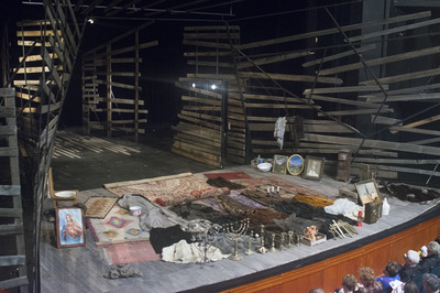 Jelenet az előadásból - © theater.hu - Ilovszky  Béla
