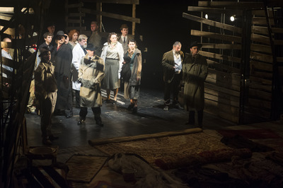 Jelenet az előadásból - © theater.hu - Ilovszky  Béla